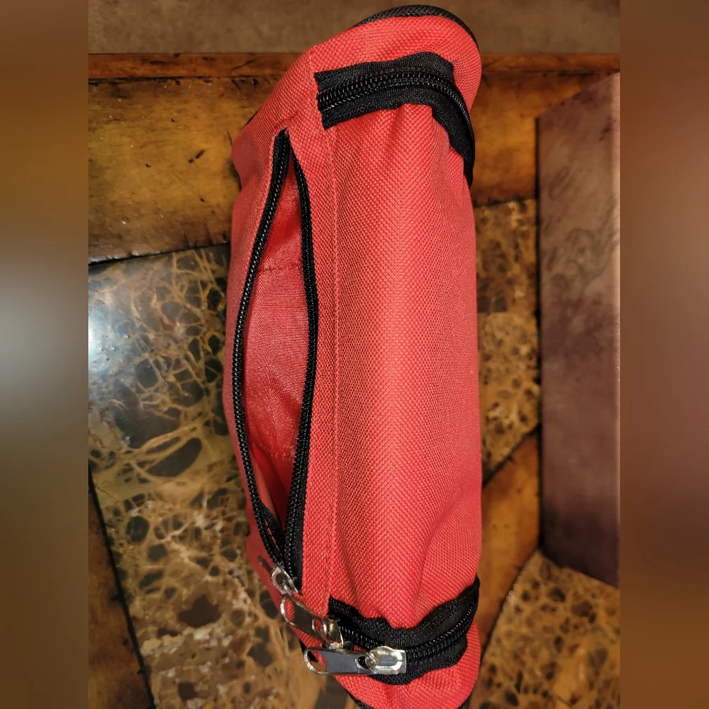 NASCAR overnight travel bag - Picture 6 of 8